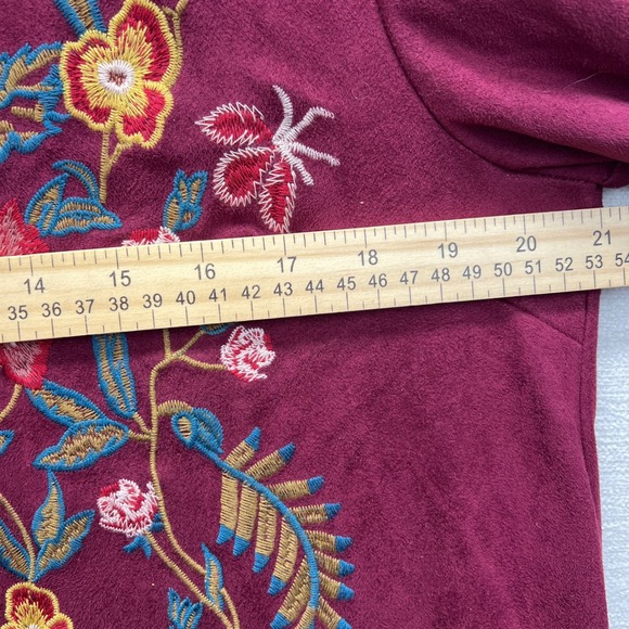 UMGEE Burgundy Embroidered Bell Sleeve V Neck Faux Suede Tunic Top M Floral - Picture 7 of 9